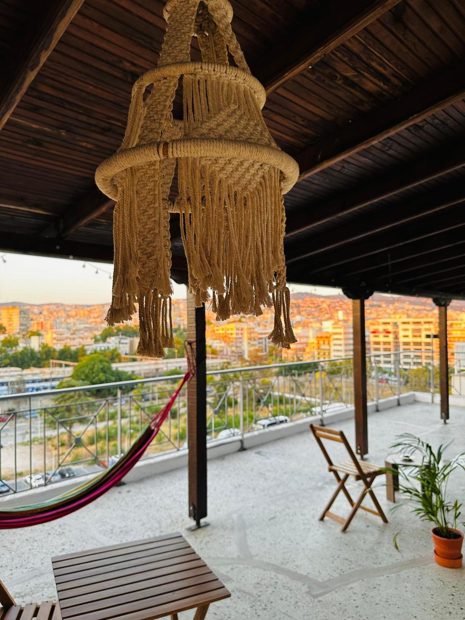 Skyline View - Big Balcony *